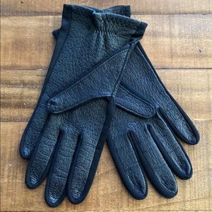 Vintage leather driving gloves